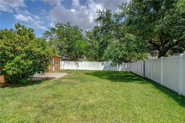 18303 ELMHURST LANE, Tampa, FL 33647
