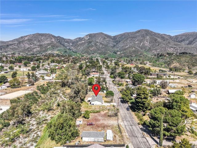 1466 Marion, Devore, CA 92407