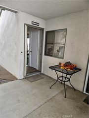 8566 Van Ness Court 22C, Huntington Beach, CA 92646