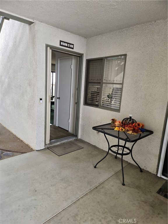 8566 Van Ness Court 22C, Huntington Beach, CA 92646
