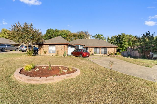 5422 Peninsula Way, Garland, TX 75043