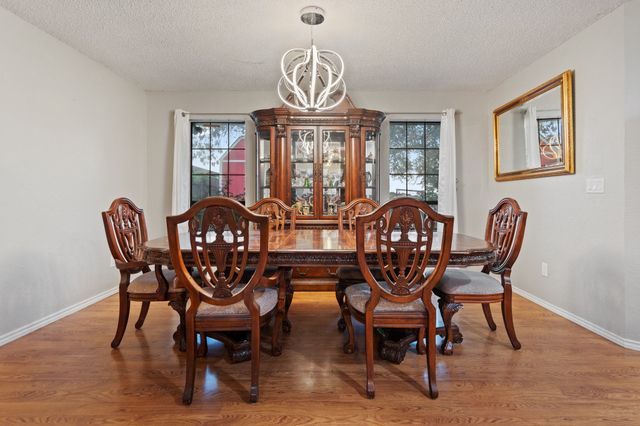 5422 Peninsula Way, Garland, TX 75043