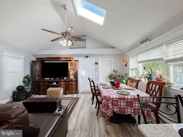 30150 HUNTT RD, Mechanicsville, MD 20659