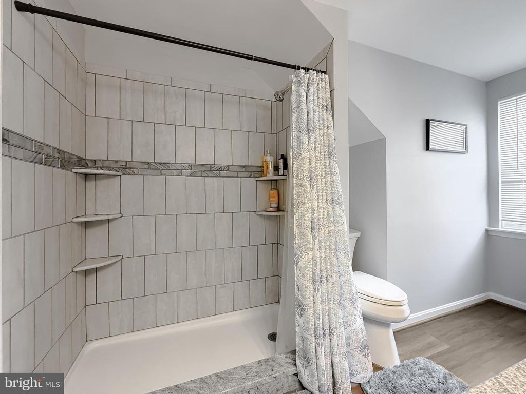 Image 32 of property listing at 30150 HUNTT RD, Mechanicsville, MD 20659