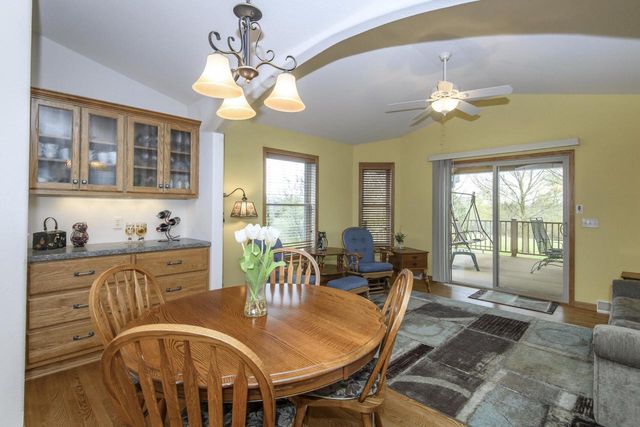 2649 Oak Knoll DRIVE, Jackson, WI 53037