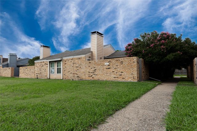 3940 Portland Street, Irving, TX 75038