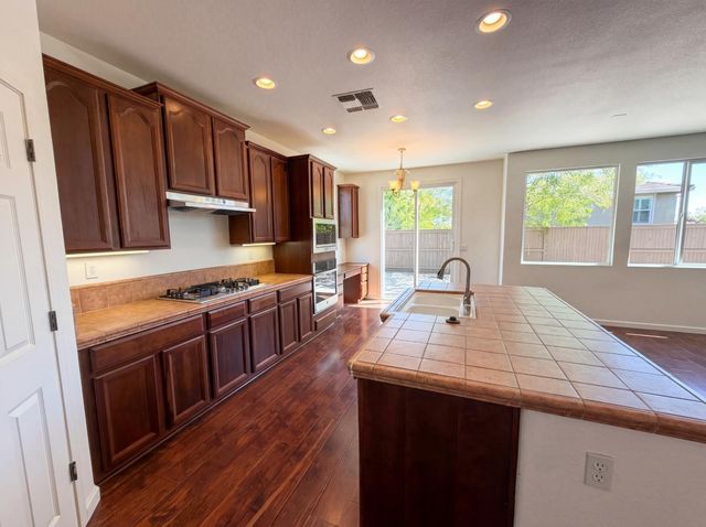 4658 Tramezzo Way, El Dorado Hills, CA 95762