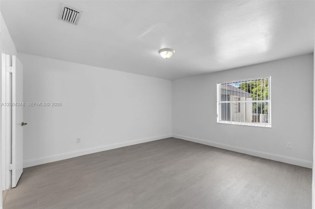 15416 SW 85th Ter 180, Miami, FL 33193