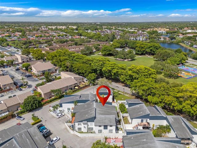 15416 SW 85th Ter 180, Miami, FL 33193