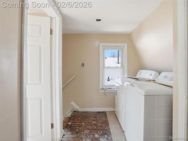 13985 Toepfer Road, Warren, MI 48089