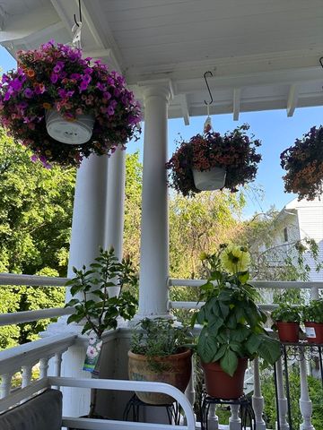1401 Great Pond Rd 6, North Andover, MA 01845