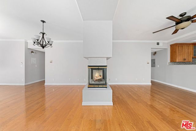 14937 Dickens Street 109, Sherman Oaks, CA 91403