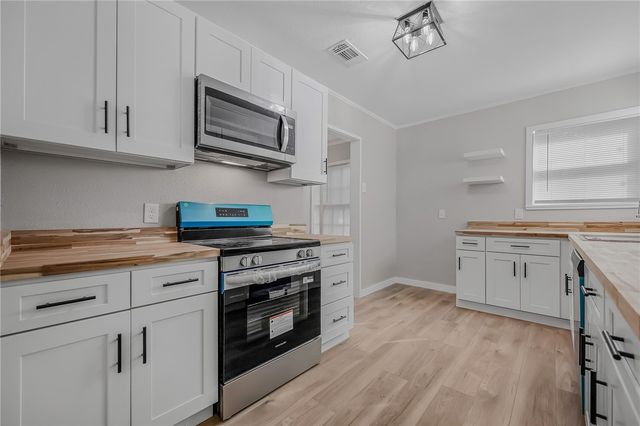 326 Melrose, Corpus Christi, TX 78404