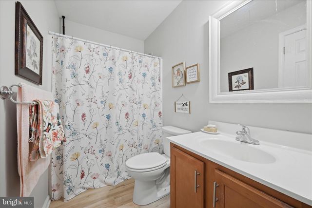 73 EISENHOWER CIR, Inwood, WV 25428