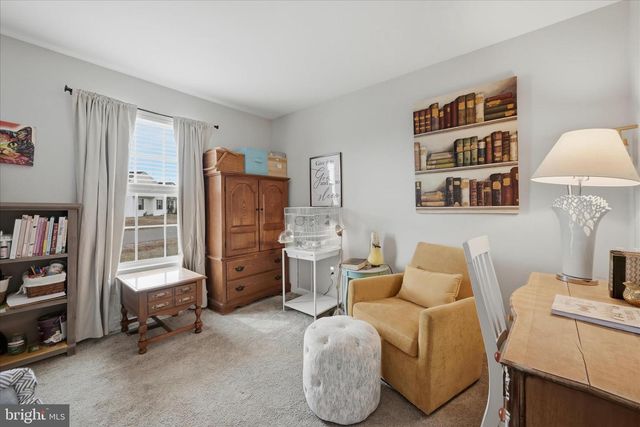 73 EISENHOWER CIR, Inwood, WV 25428