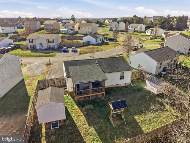 73 EISENHOWER CIR, Inwood, WV 25428