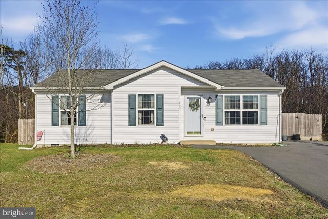 73 EISENHOWER CIR, Inwood, WV 25428