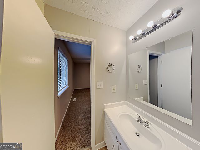 3271 Mixon Way, Stone Mountain, GA 30087