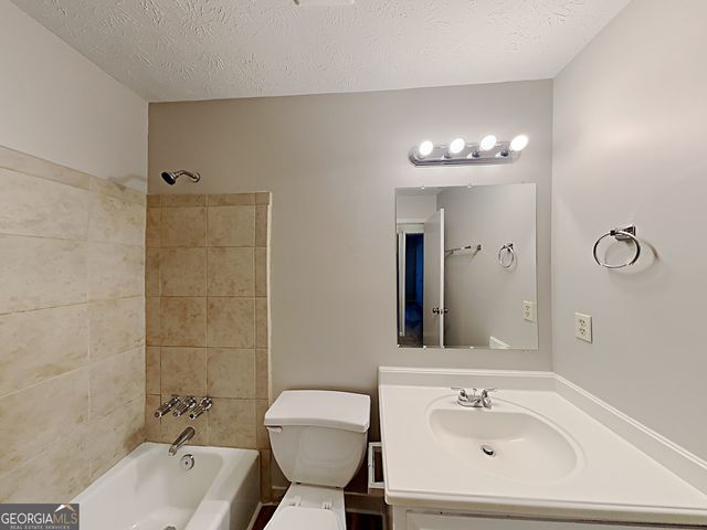 3271 Mixon Way, Stone Mountain, GA 30087