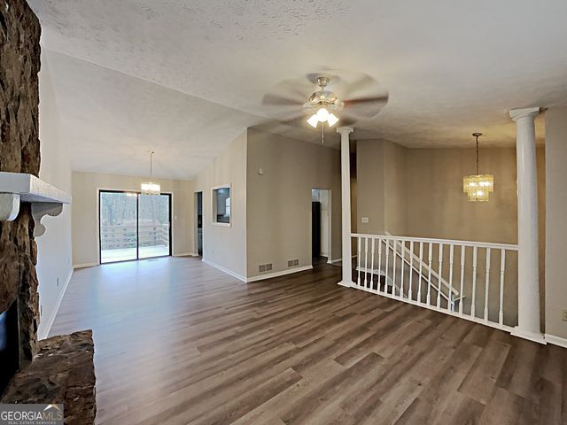 3271 Mixon Way, Stone Mountain, GA 30087