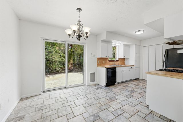 20 Ash Park Drive, Coldspring, TX 77331