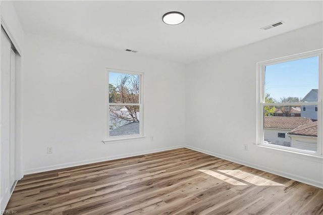 570 Garren AVE, Norfolk, VA 23509