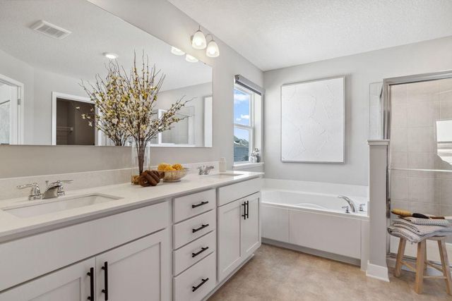 17641 Dresden Place, Lakeville, MN 55044