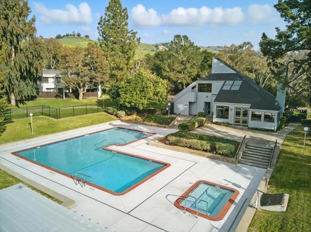 1894 Winding Creek Court, San Jose, CA 95148