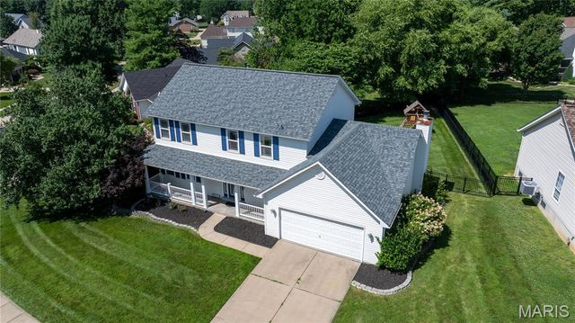 37 Meadow Spring Drive, St Charles, MO 63303