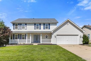 37 Meadow Spring Drive, St Charles, MO 63303