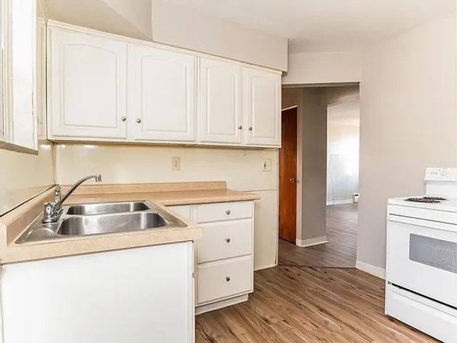 801 23rd St, Ambridge, PA 15003