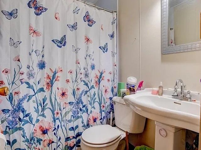 801 23rd St, Ambridge, PA 15003