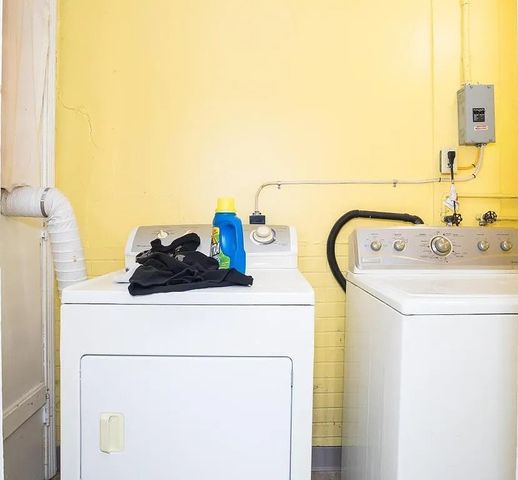 801 23rd St, Ambridge, PA 15003