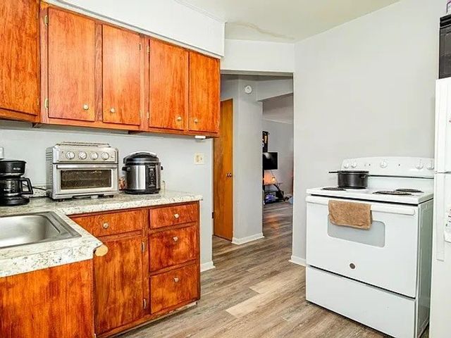 801 23rd St, Ambridge, PA 15003