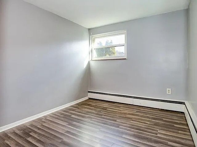 801 23rd St, Ambridge, PA 15003