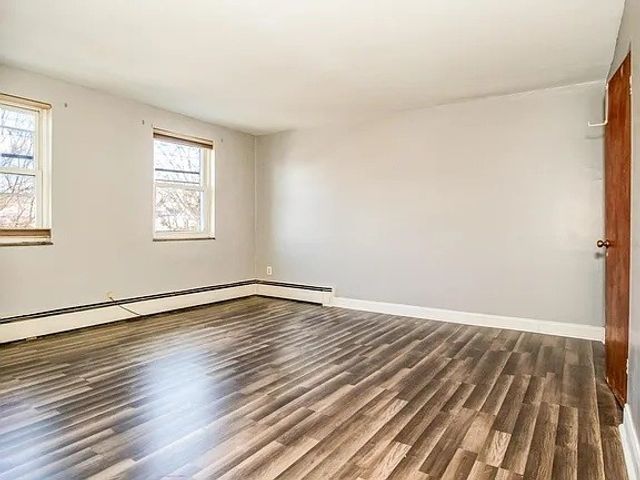 801 23rd St, Ambridge, PA 15003
