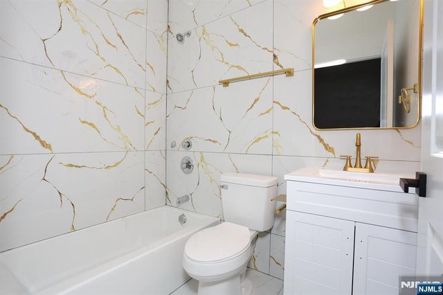 385 Passaic Avenue 1, Lodi, NJ 07644