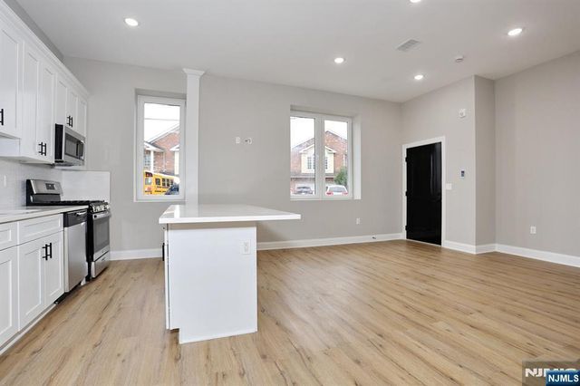 385 Passaic Avenue 1, Lodi, NJ 07644