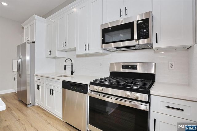 385 Passaic Avenue 1, Lodi, NJ 07644