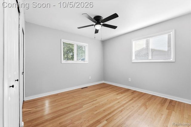 31700 Lafler Drive, Rockwood, MI 48173