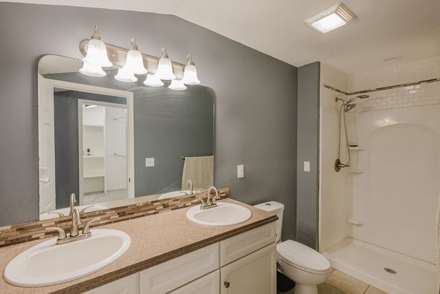 1022 S Wicker, Wichita, KS 67207