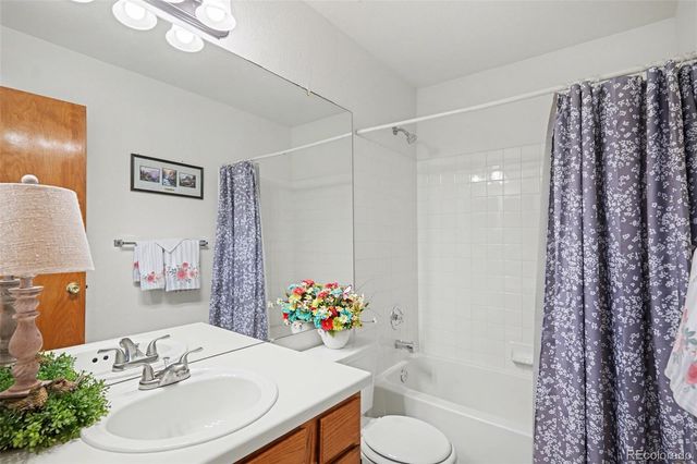 19121 E Hampden Drive, Aurora, CO 80013