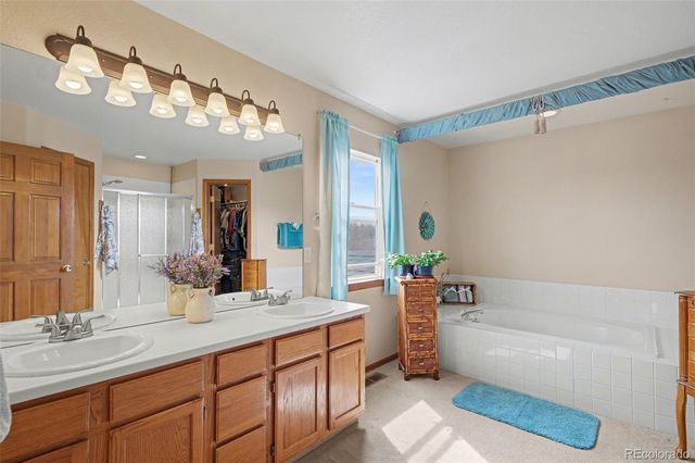 19121 E Hampden Drive, Aurora, CO 80013