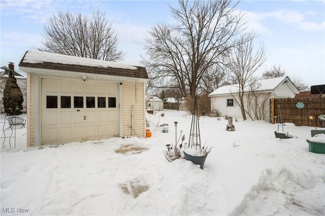 2109 W 13th Street, Lorain, OH 44052