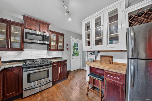 816 W LaSalle Avenue, South Bend, IN 46601