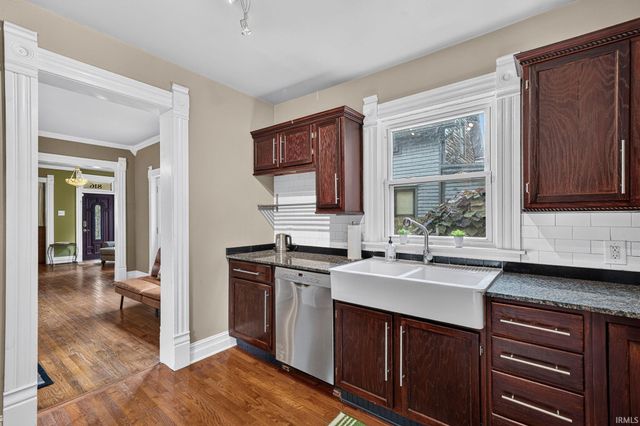 816 W LaSalle Avenue, South Bend, IN 46601