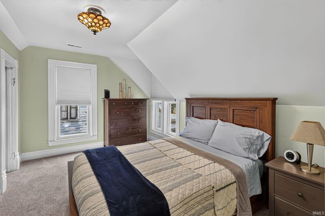 816 W LaSalle Avenue, South Bend, IN 46601