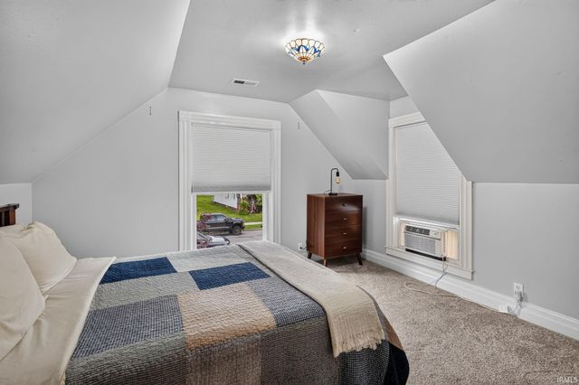 816 W LaSalle Avenue, South Bend, IN 46601