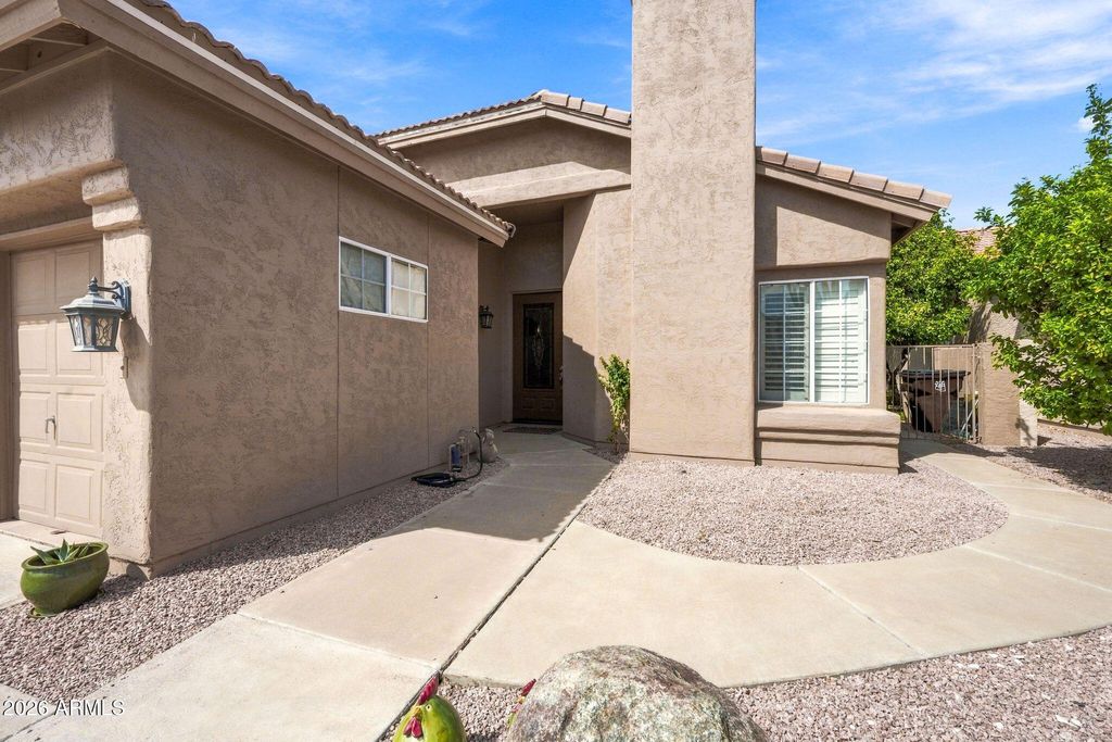 10918 E NAVAJO Drive, Sun Lakes, AZ 85248 — photo 4