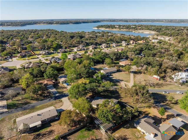 206 WOODLAND Trail, Belton, TX 76513